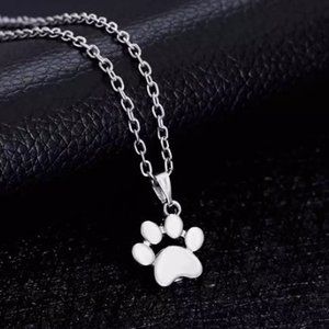 Paw Print Silver Tone 18" Necklace - NEW